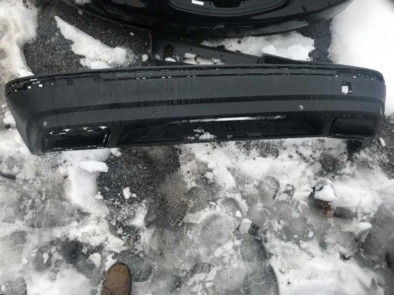 Defensa (parachoques) trasera usada original (OEM) Volkswagen Atlas 2018-2020