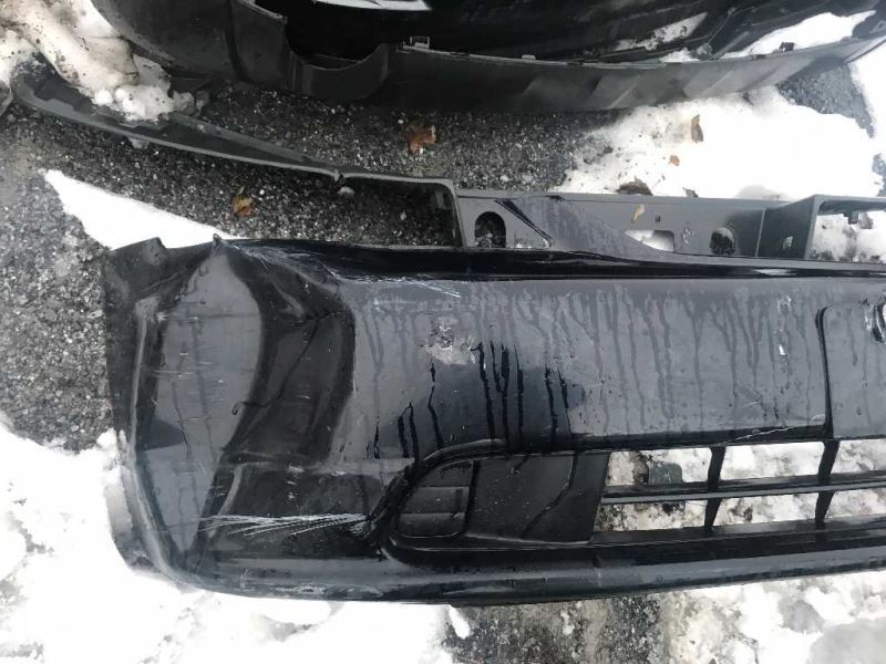 Defensa (parachoques) delantera usada original (OEM) Honda Civic 2004-2005