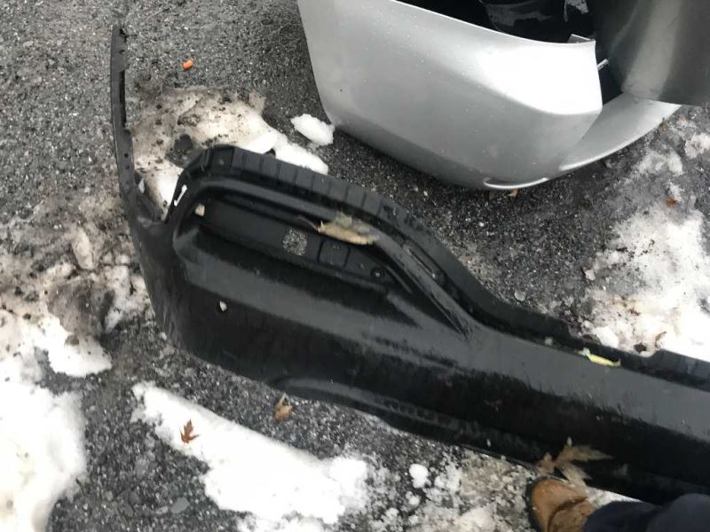 Defensa (parachoques) trasera usada original (OEM) KIA Sorento 2016-2018