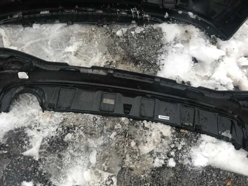 Defensa (parachoques) trasera usada original (OEM) KIA Sorento 2016-2018