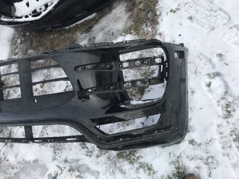 Front bumper cover used genuine OEM Porsche Macan 2015-2018