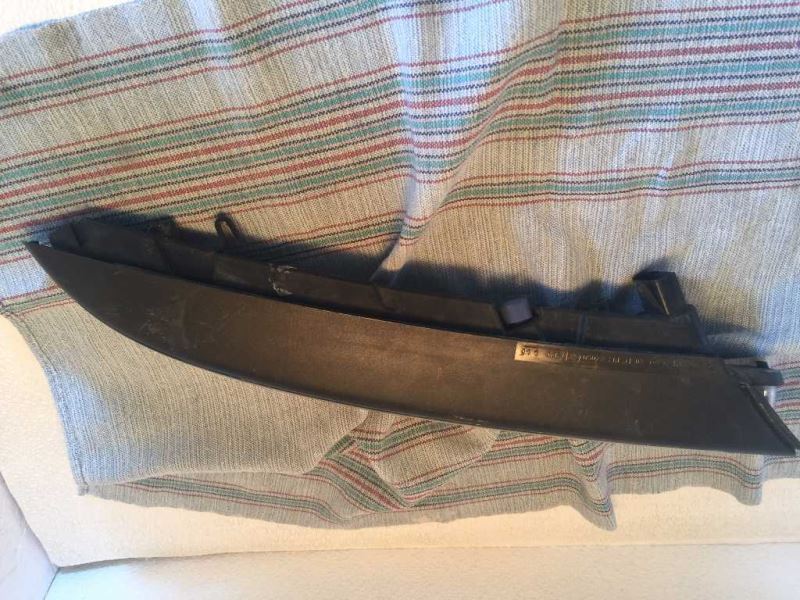 Defensa (parachoques) delantera usada original (OEM) Ford Freestyle 2005-2007