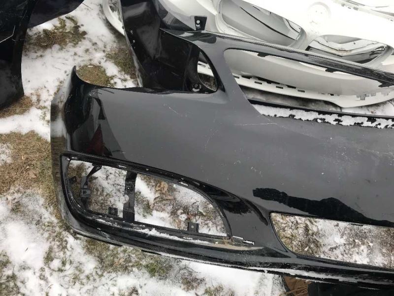 Defensa (parachoques) delantera usada original (OEM) Buick Regal 2011-2013