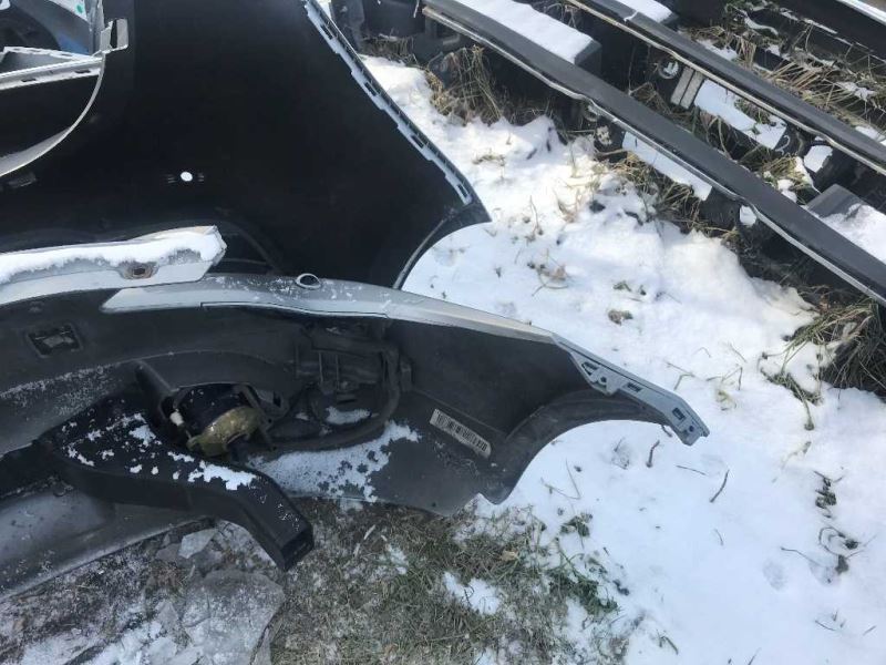 Left fog lamp assembly used genuine OEM BMW 525I 2004-2007