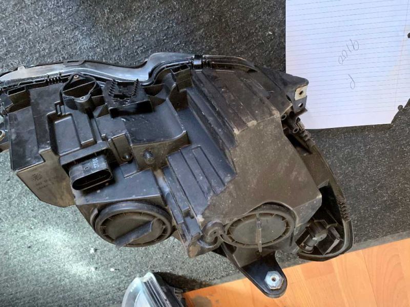 Left headlamp assembly composite used genuine OEM Mercedes-Benz E350 2010-2014