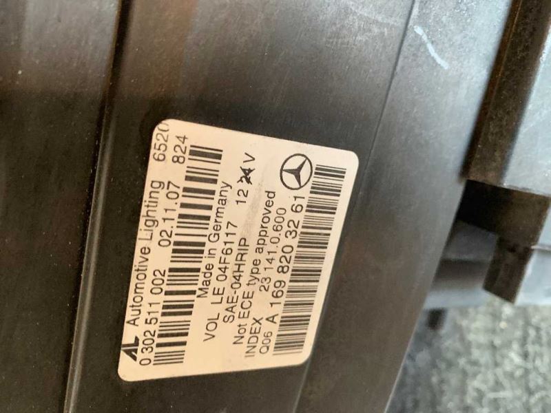 Faro usado original (OEM) International 4200 2006-2010