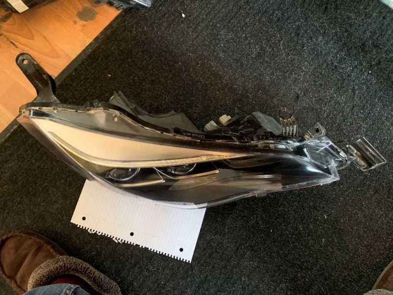 Headlamp Assembly used genuine OEM Toyota Corolla 2017-2019