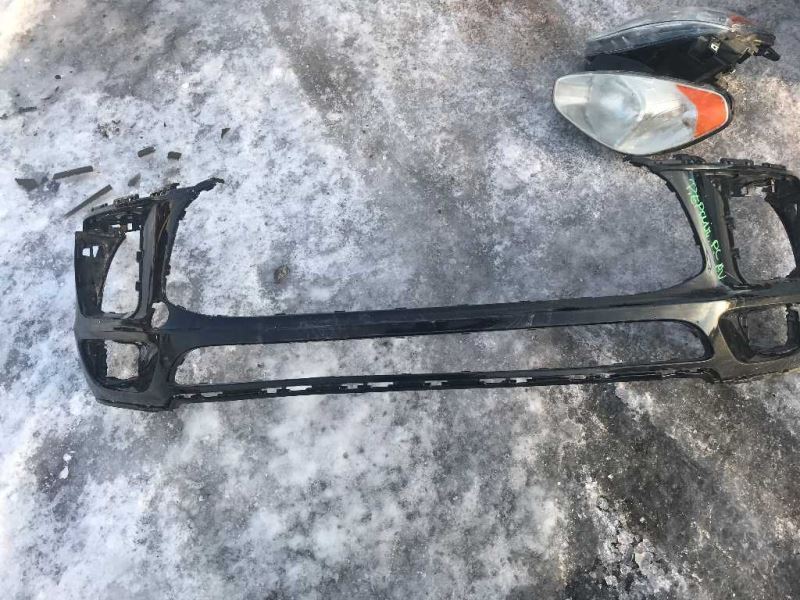 Defensa (parachoques) delantera usada original (OEM) Porsche Macan 2015-2018