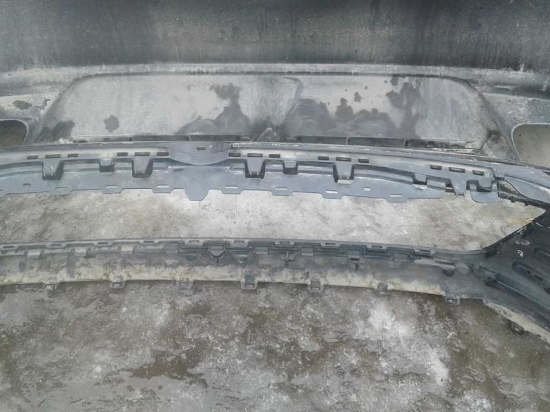 Defensa (parachoques) delantera usada original (OEM) Volkswagen GTI 2015-2017