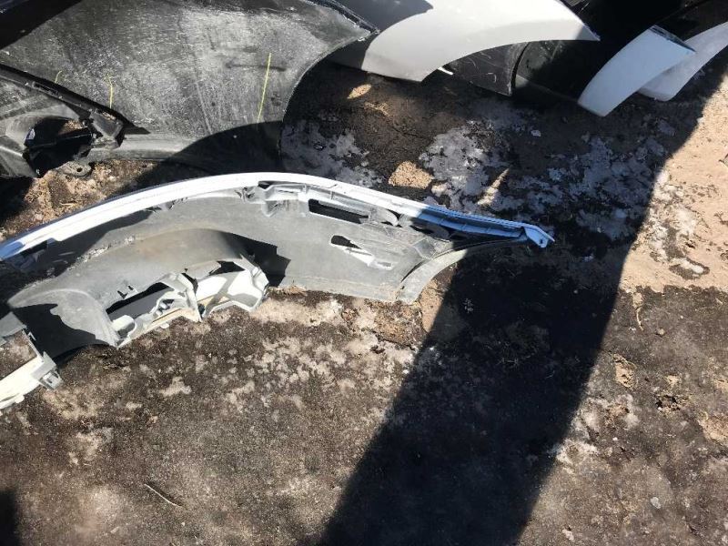 Front bumper cover used genuine OEM Volkswagen Golf 1999-2006