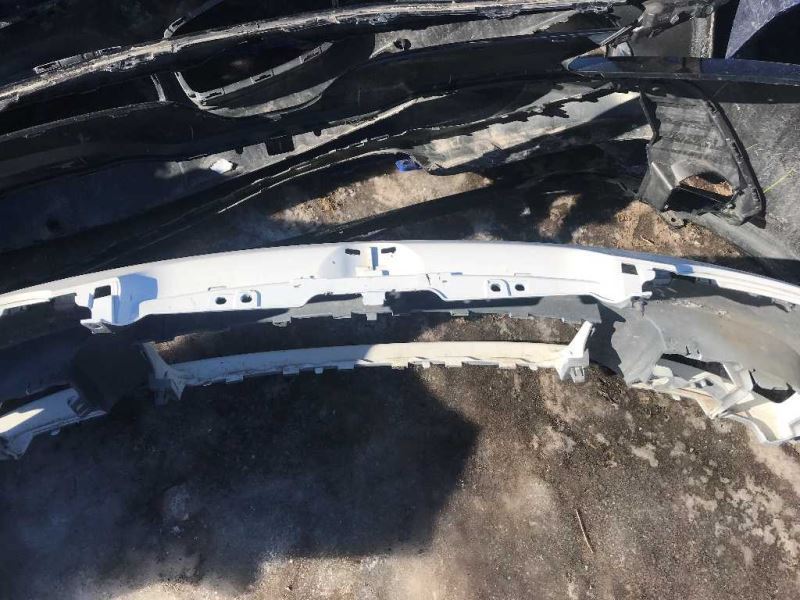 Front bumper cover used genuine OEM Volkswagen Golf 1999-2006