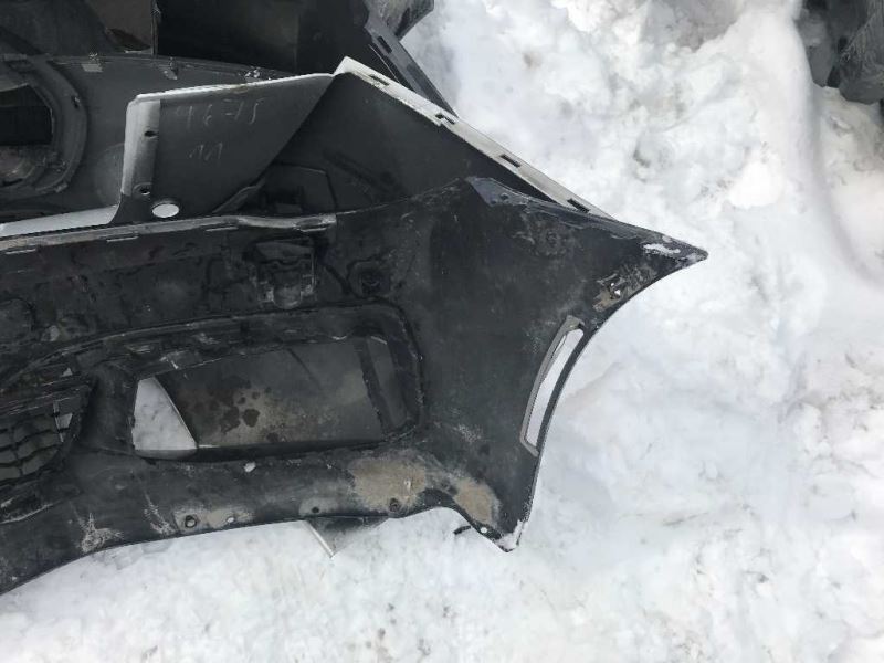 Front bumper cover used genuine OEM BMW 740I 2016-2019