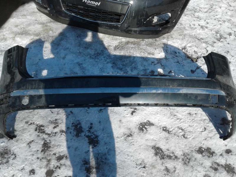 Defensa (parachoques) trasera usada original (OEM) Volkswagen Touareg 2015-2017