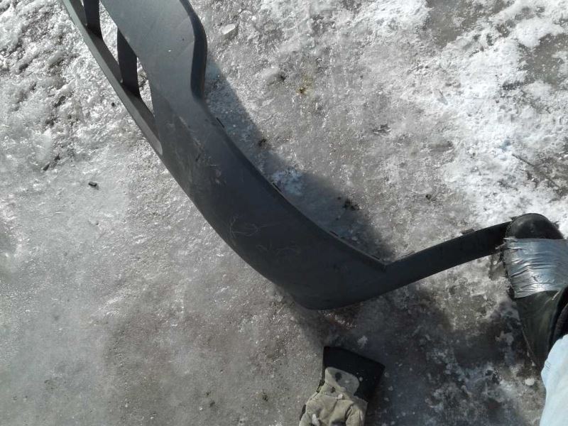 Front bumper cover used genuine OEM Pontiac Montana 2005-2009