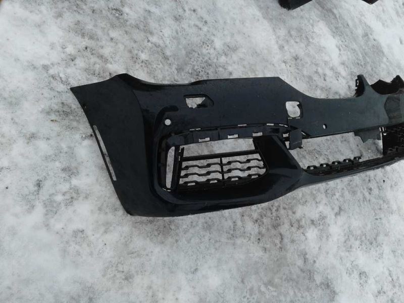 Front bumper cover used genuine OEM BMW 740I 2016-2019