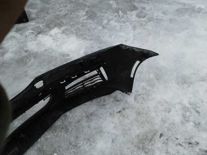 Front bumper cover used genuine OEM BMW 740I 2016-2019