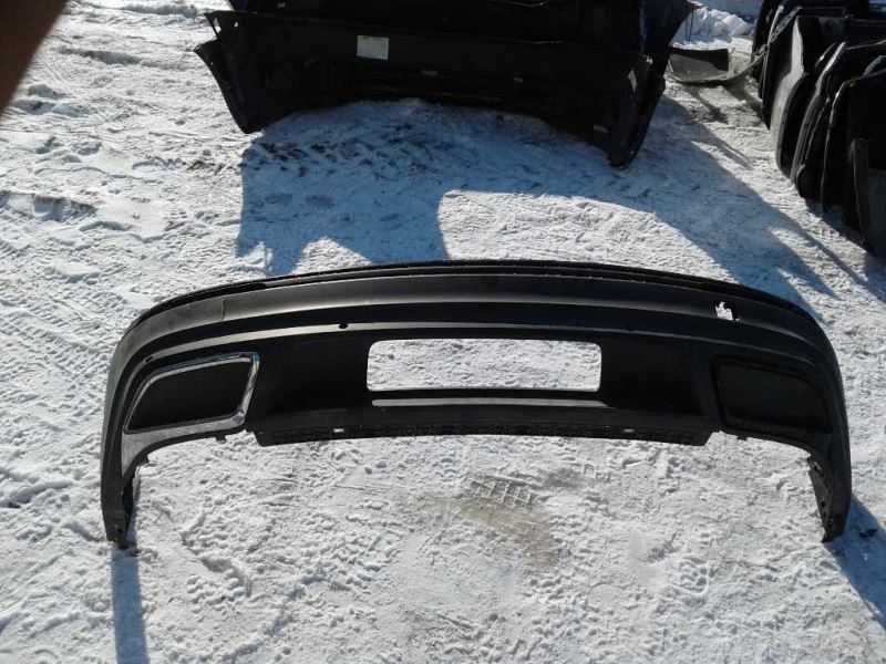 Defensa (parachoques) trasera usada original (OEM) Volkswagen Tiguan 2018-2024
