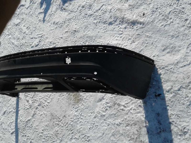 Defensa (parachoques) trasera usada original (OEM) Volkswagen Tiguan 2018-2024