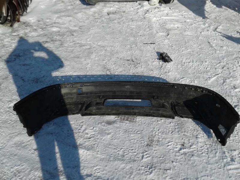Defensa (parachoques) trasera usada original (OEM) Volkswagen Tiguan 2018-2024