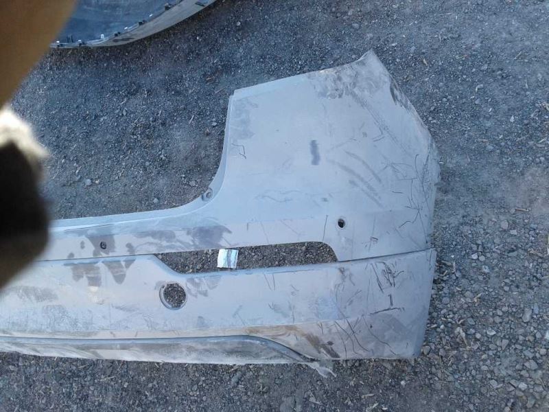 Defensa (parachoques) trasera usada original (OEM) Buick Envision 2016-2018