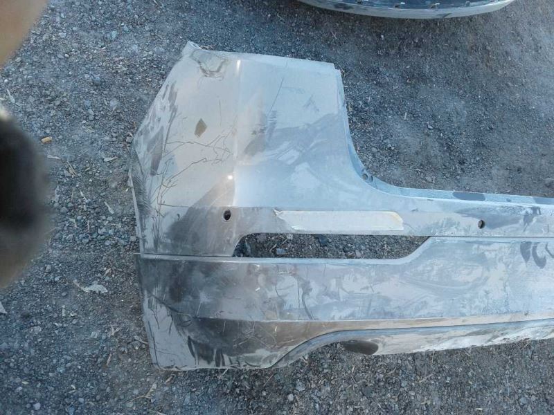 Defensa (parachoques) trasera usada original (OEM) Buick Envision 2016-2018