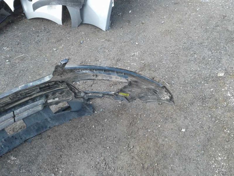 Front bumper cover upper used genuine OEM KIA Sorento 2016-2018