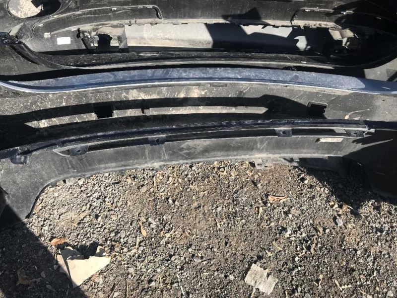Front Bumper Cover used genuine OEM Land Rover Discovery Sport 2015-2019