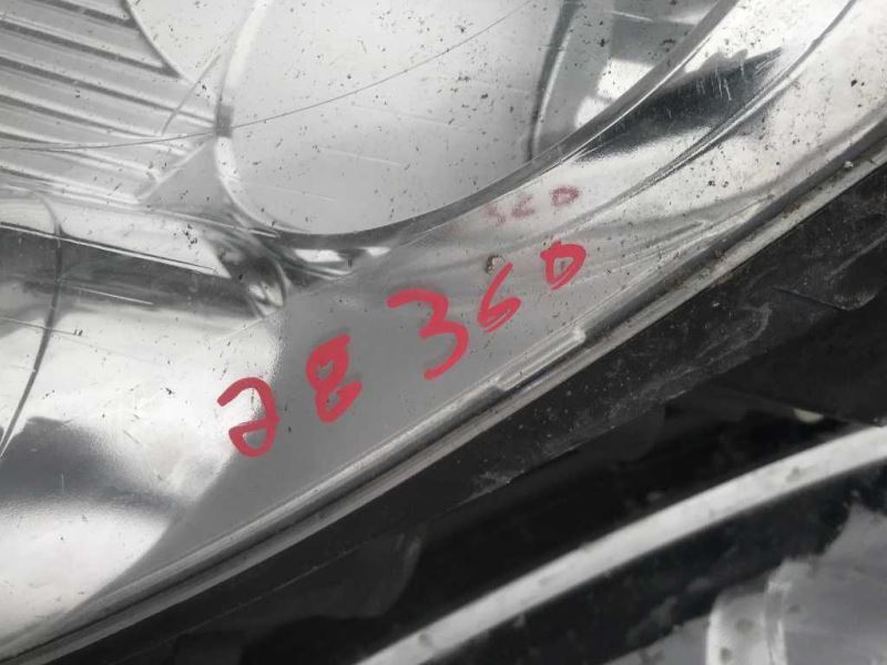 Right headlamp assembly composite used genuine OEM Volkswagen Jetta 2005-2010