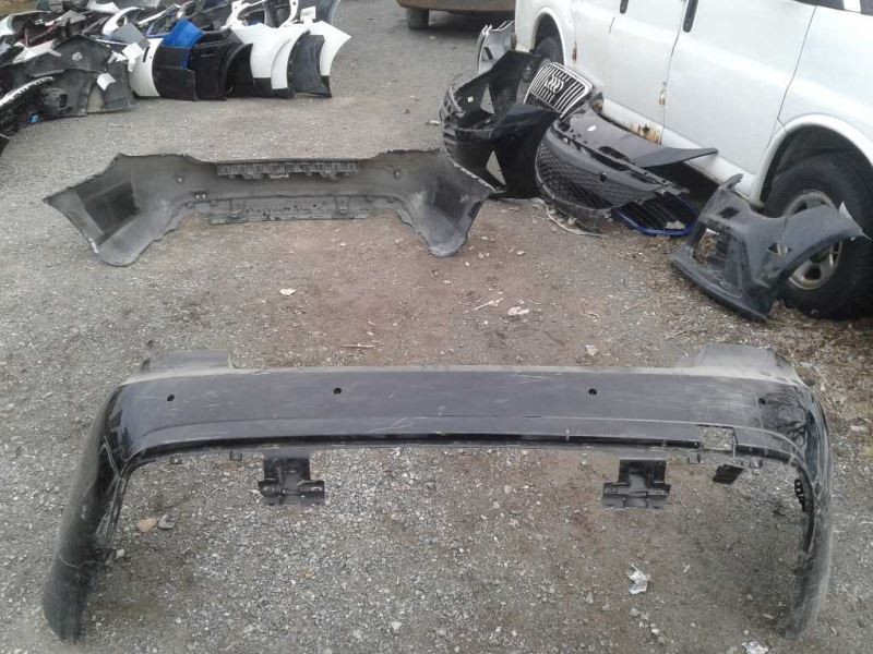Rear Bumper Cover used genuine OEM Mercedes-Benz Mercedes E-Class 2010-2013