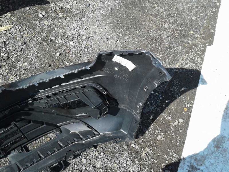 Front bumper cover upper used genuine OEM Volkswagen Atlas 2018-2020