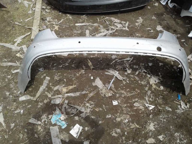 Defensa (parachoques) trasera usada original (OEM) Audi A4 2009-2012