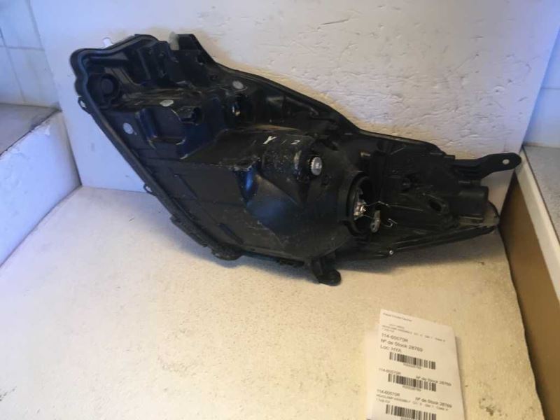 Right headlamp assembly composite used genuine OEM Toyota Yaris 2016-2020