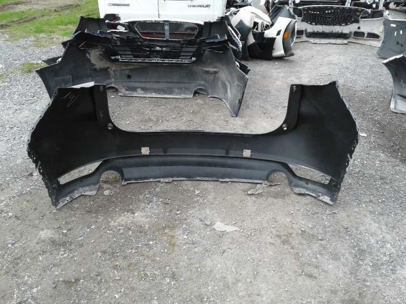 Defensa (parachoques) trasera usada original (OEM) Mazda CX-5 2017-2021