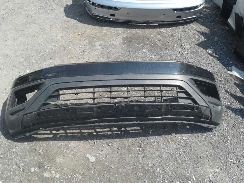 Front bumper cover upper used genuine OEM Volkswagen Atlas 2018-2020