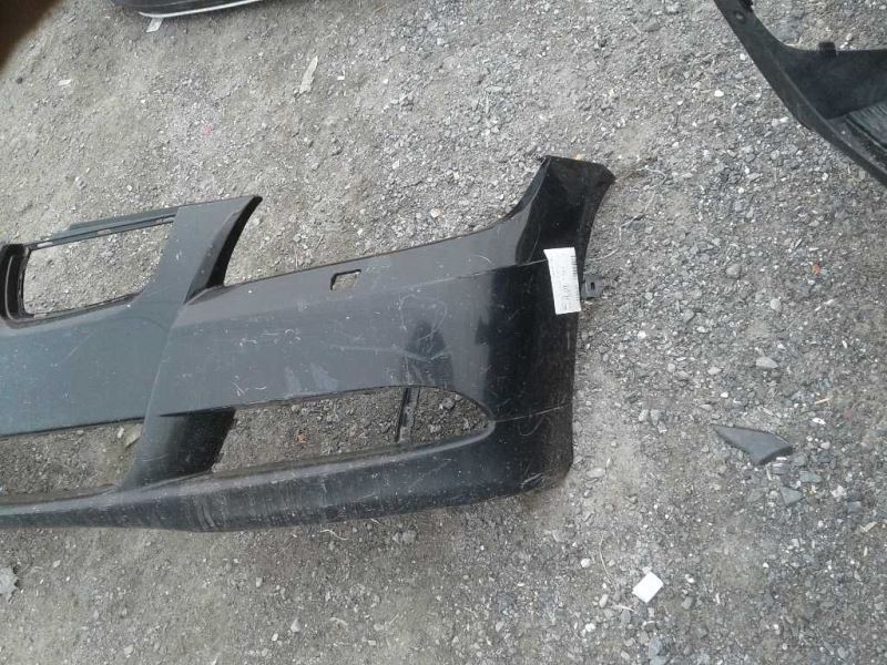 Defensa (parachoques) delantera usada original (OEM) BMW 328I 2007-2008
