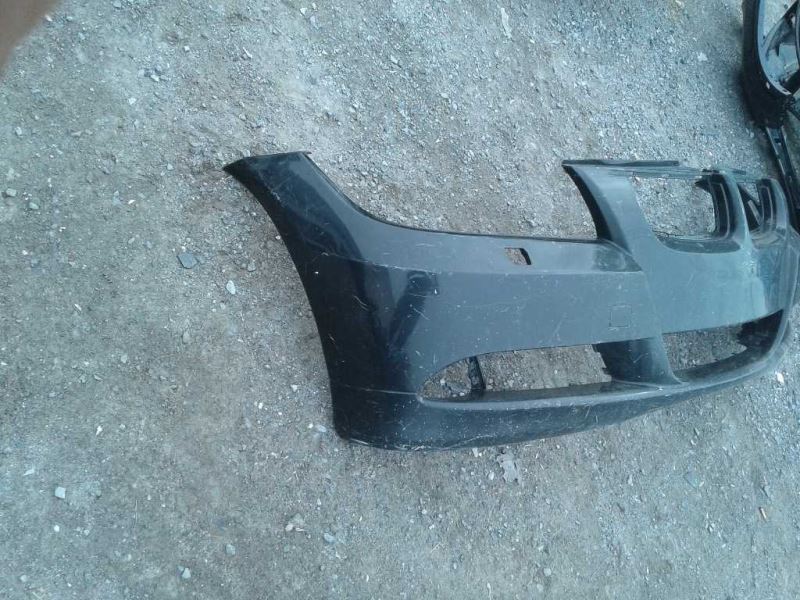 Defensa (parachoques) delantera usada original (OEM) BMW 328I 2007-2008