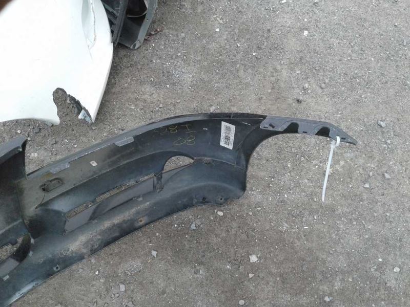 Defensa (parachoques) delantera usada original (OEM) BMW 328I 2007-2008