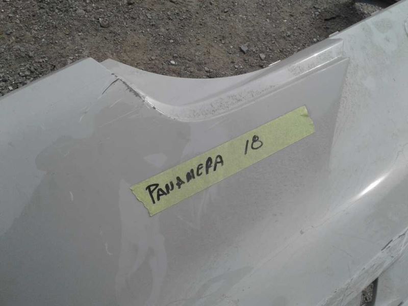 Defensa (parachoques) trasera usada original (OEM) Porsche Panamera 2017-2020