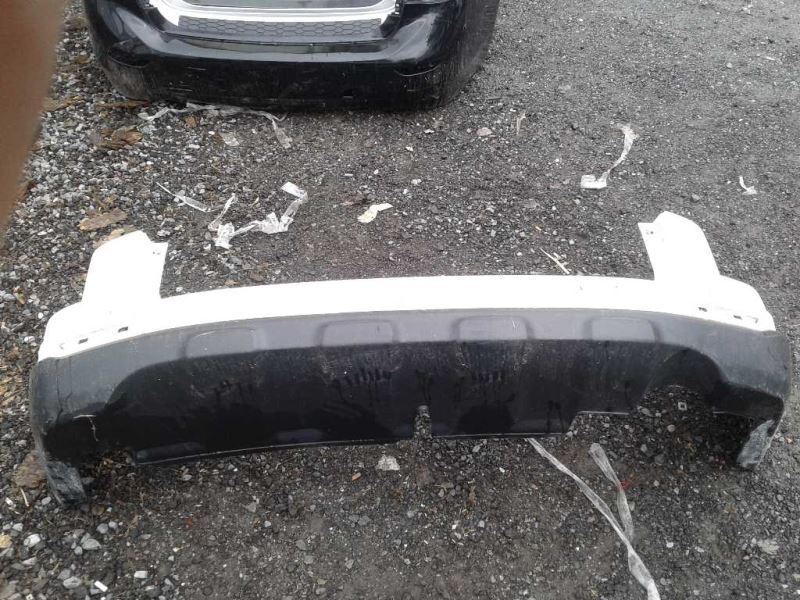 Defensa (parachoques) trasera usada original (OEM) Honda CR-V 2010-2011