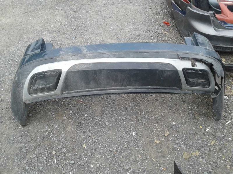 Rear bumper cover upper used genuine OEM Volkswagen Atlas 2018-2020