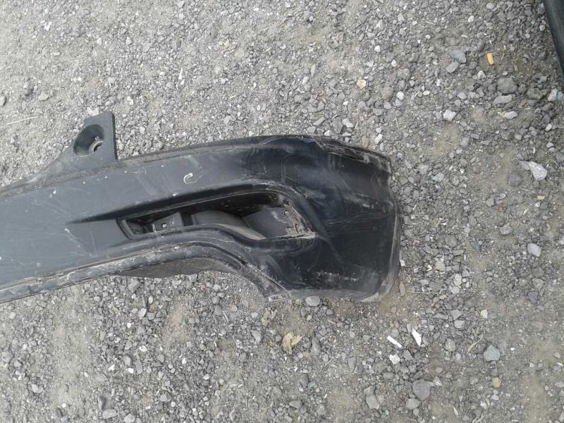 Defensa (parachoques) trasera usada original (OEM) Honda CR-V 2017-2019