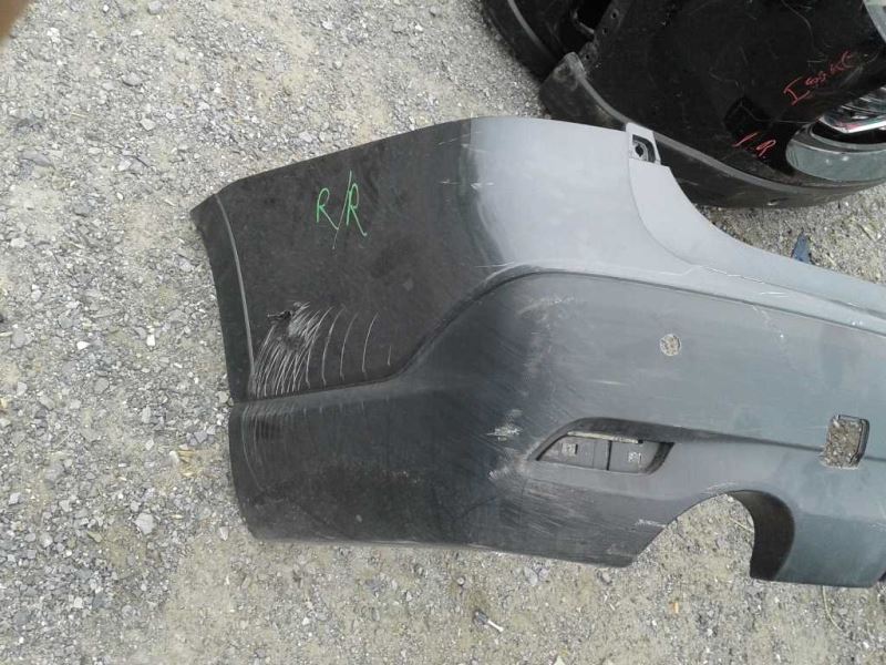 Defensa (parachoques) trasera usada original (OEM) Subaru Ascent 2019-2025