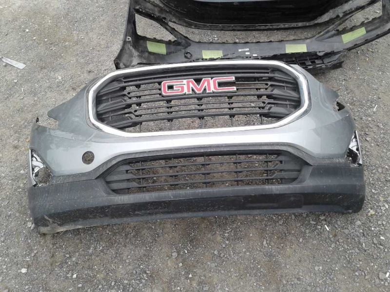 Front Bumper Cover used genuine OEM GMC Terrain 2018-2021