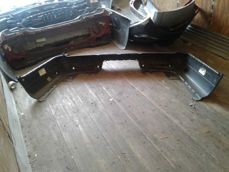 Defensa (parachoques) trasera usada original (OEM) Land Rover Range Rover 2013-2017