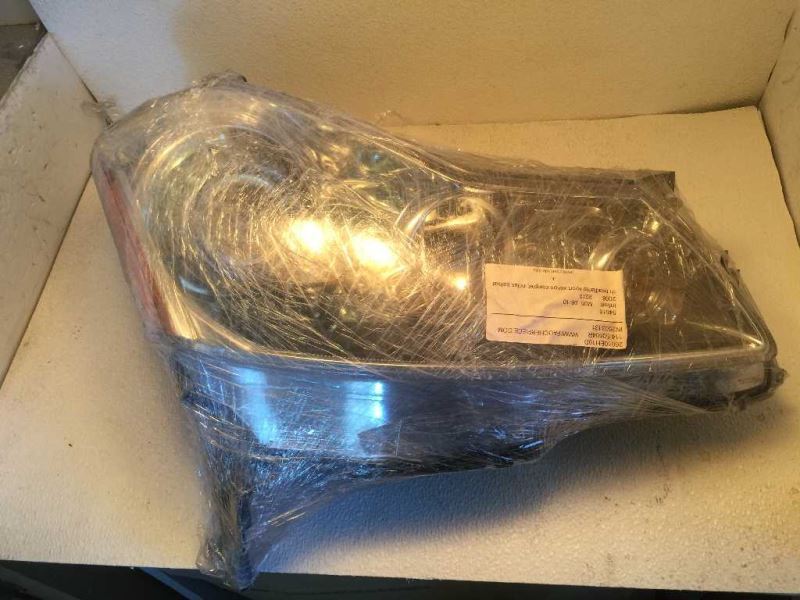 Right headlamp assembly composite used genuine OEM Infiniti M35 2008-2010