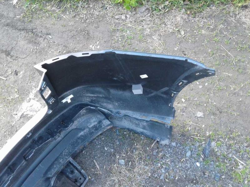Defensa (parachoques) trasera usada original (OEM) Lexus Lexus NX200T 2015-2017