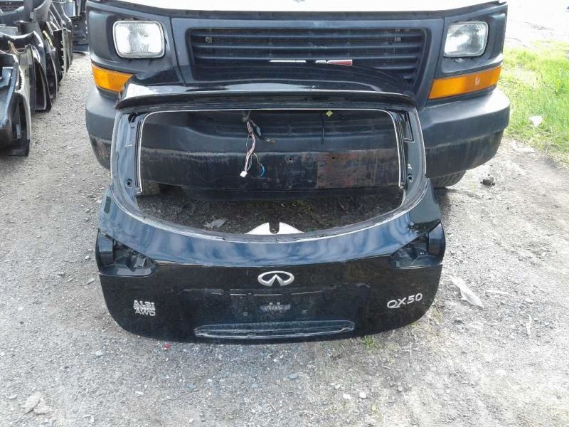 Right taillamp assembly inner used genuine OEM Infiniti EX35 2008-2012