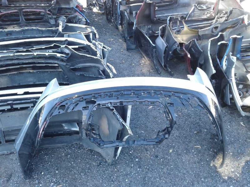 Rear Bumper Cover used genuine OEM Land Rover Velar 2018-2020