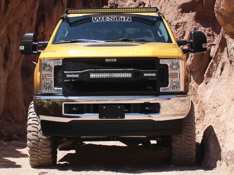 Grille assembly used genuine OEM Ford F-250 Super Duty 2017-2019