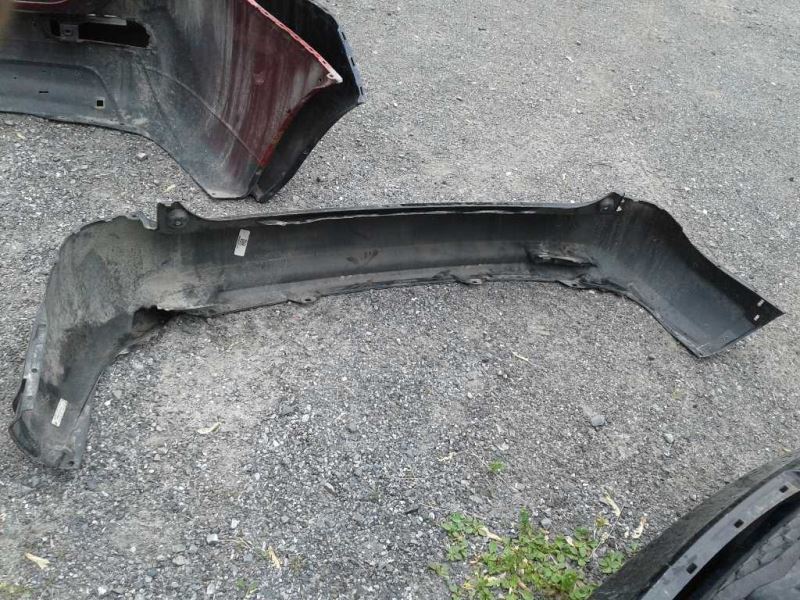 Defensa (parachoques) trasera usada original (OEM) Honda CR-V 2012-2014